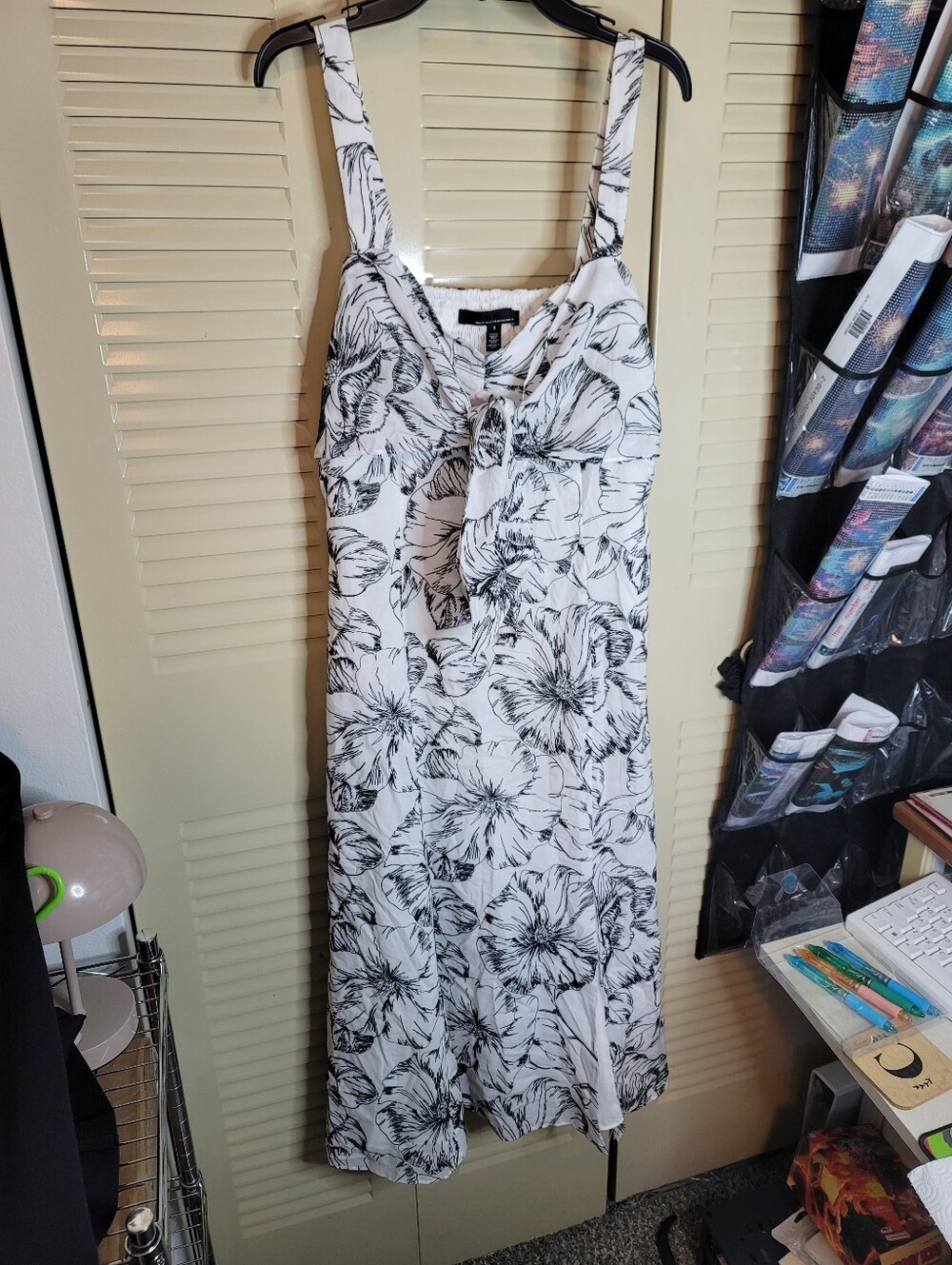 White House Black Market Dress New Size 8